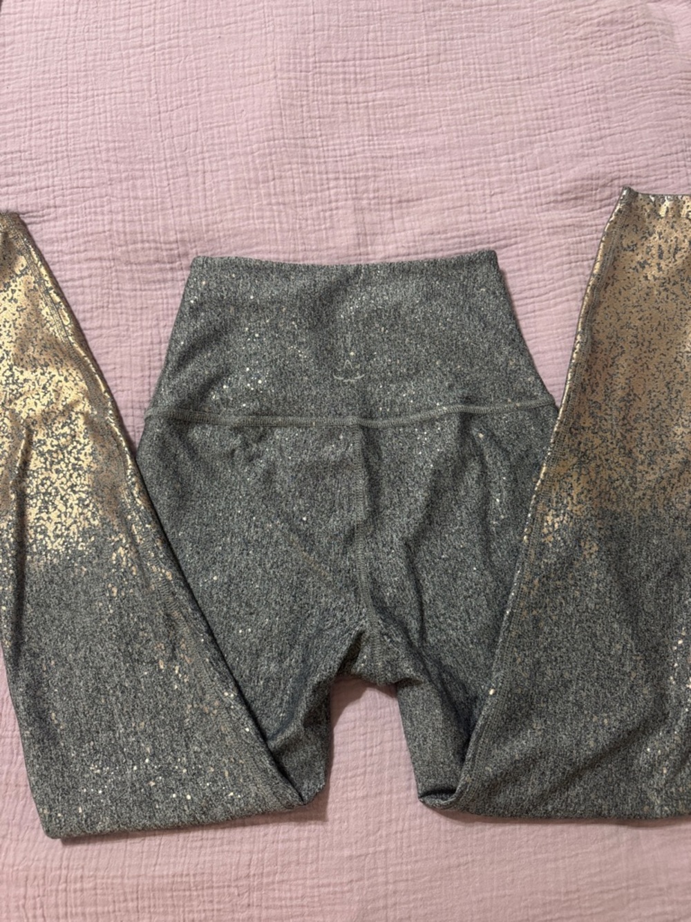 Beyond Yoga Gray Glitter Leggings with Gold Metallic Accents